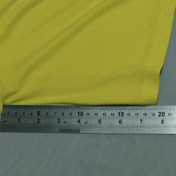 Hummel Football Shorts Men's Medium Yellow Black W30 L8 Sports Gym Drawstrings - Picture 7 of 7